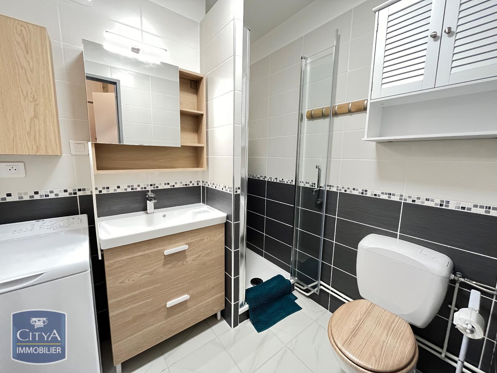 Appartement 1 pièce 28 m² · à Bourges · 28 m² · 550 €/mois