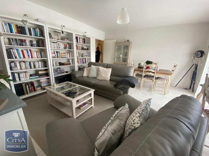 Appartement 3 pièces 72 m² · à La Riche · 72 m² · 996 €/mois