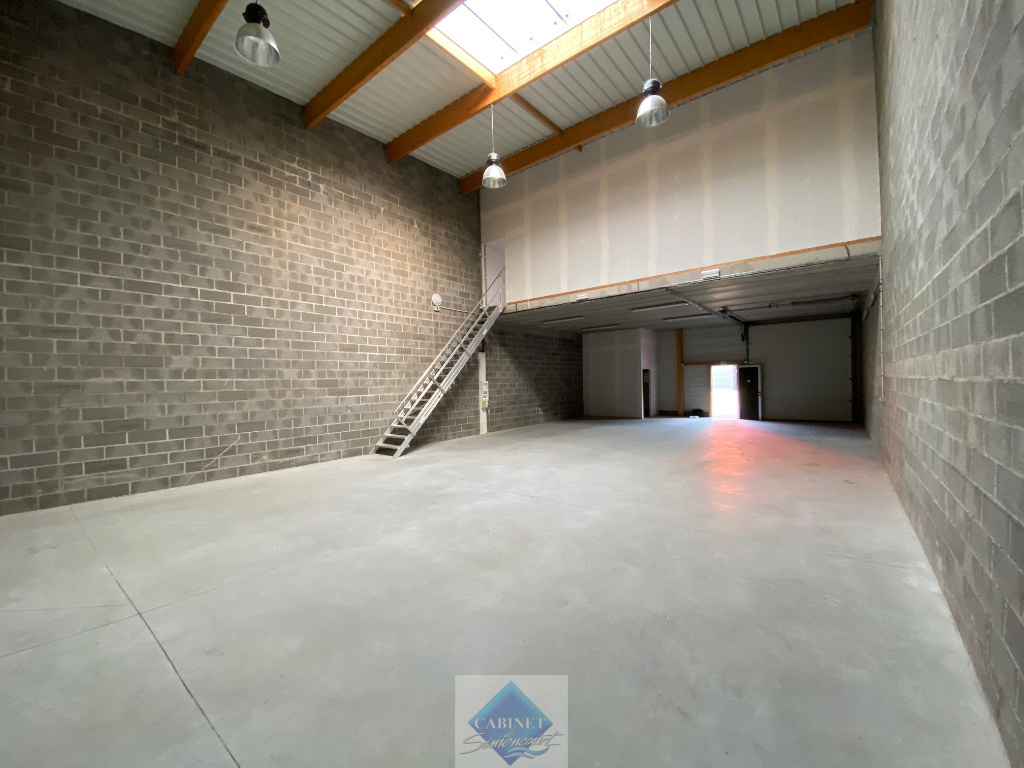 Local commercial 200 m² · à Abbeville · 200 m² · 179 000 €