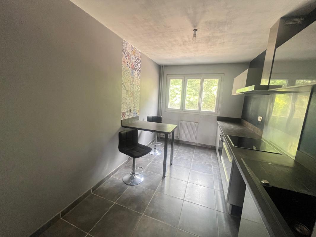 Appartement – NEUVILLE SUR SAONE RHONE AUVERGNE-RHÔNE-ALPES - Vue 3