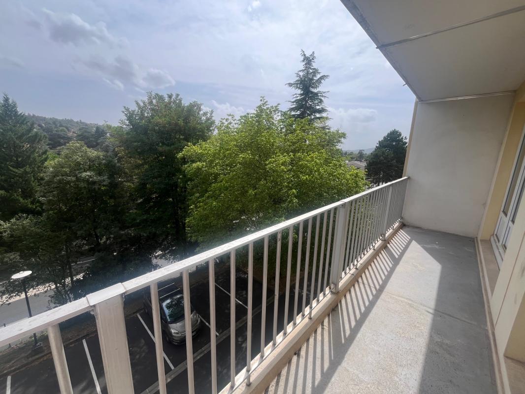 Appartement – NEUVILLE SUR SAONE RHONE AUVERGNE-RHÔNE-ALPES - Vue 4