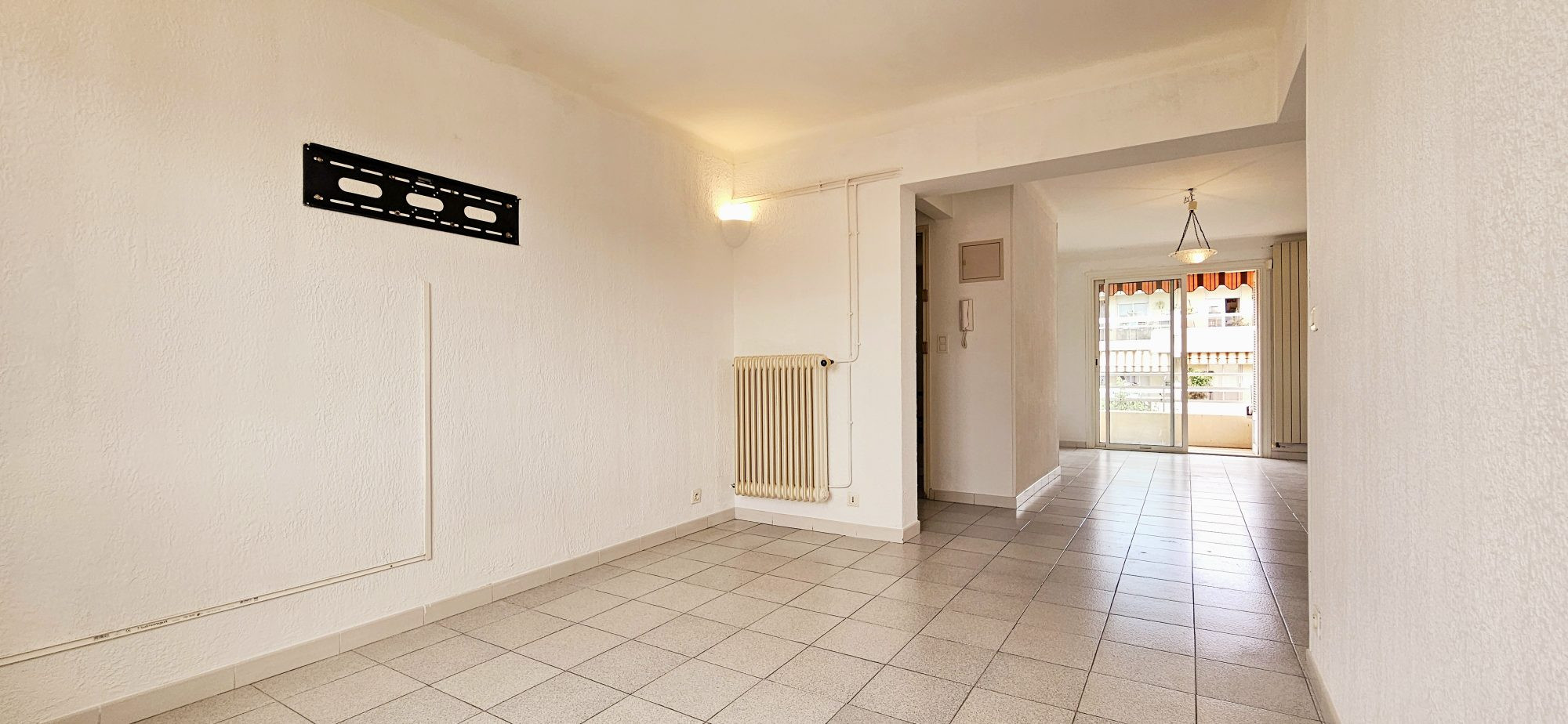 Appartement – ANTIBES ALPES-MARITIMES PROVENCE-ALPES-COTE-D-AZUR - Vue 2