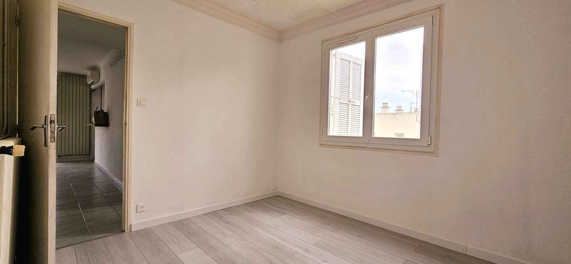 Appartement – ANTIBES ALPES-MARITIMES PROVENCE-ALPES-COTE-D-AZUR - Vue 4