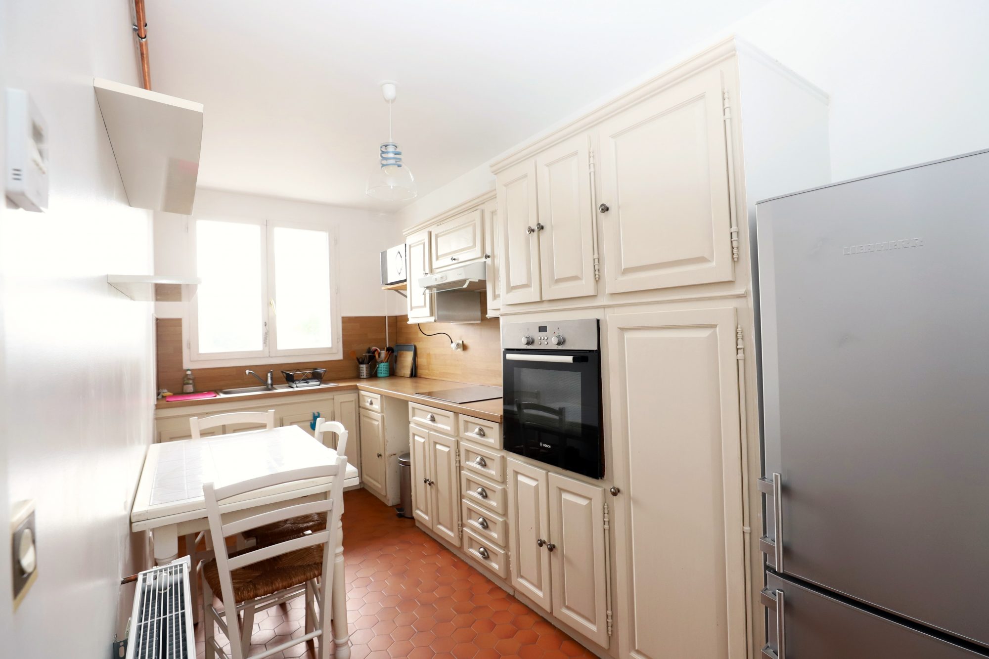Appartement – MONTREUIL SEINE-SAINT-DENIS ILE-DE-FRANCE - Vue 4