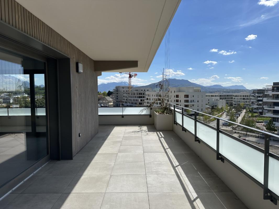 Appartement 4 pièces 92 m² · à Annecy · 92 m² · 2 270 €/mois