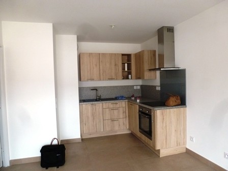 Appartement – ANNECY HAUTE-SAVOIE AUVERGNE-RHÔNE-ALPES - Vue 3