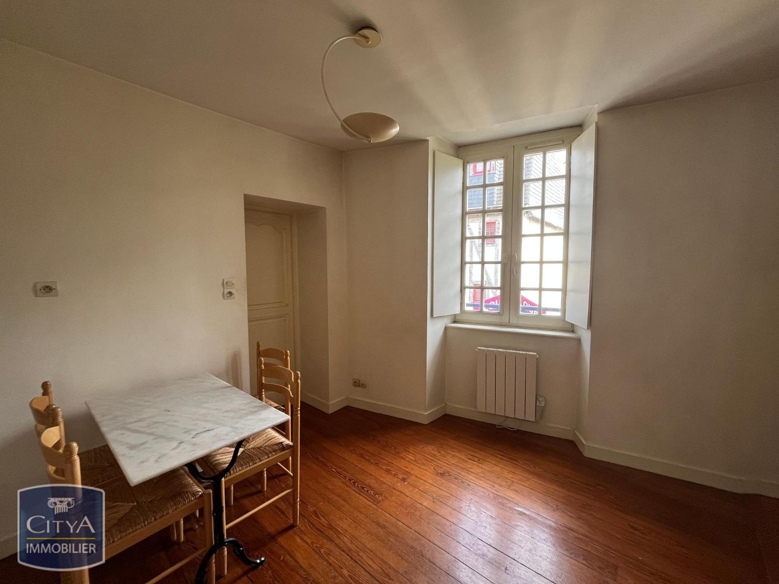 Appartement 2 pièces 28 m² · à Laval · 28 m² · 425 €/mois