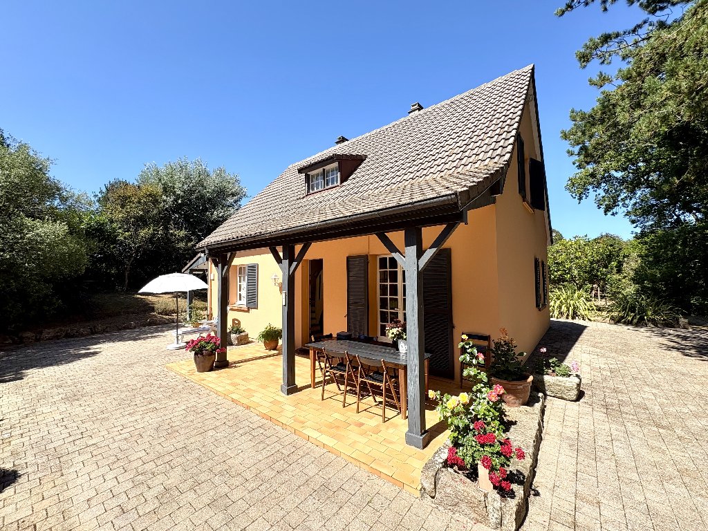 Maison 5 pièces 115 m² · à Fermanville · 115 m² · 339 376 €