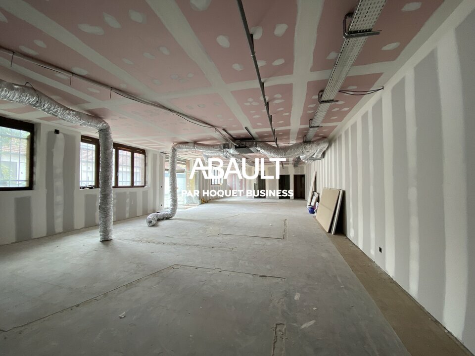 Local commercial 225 m² · à Toulouse · 225 m² · 3 600 €/mois