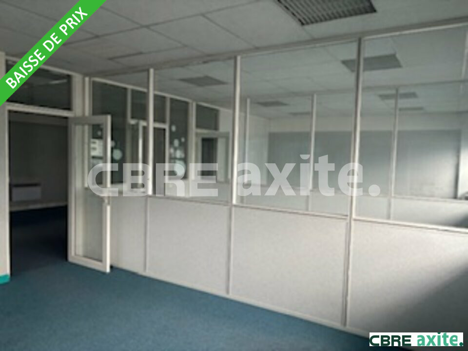 Local commercial 88 m² · à Villefontaine · 88 m² · 792 €/mois