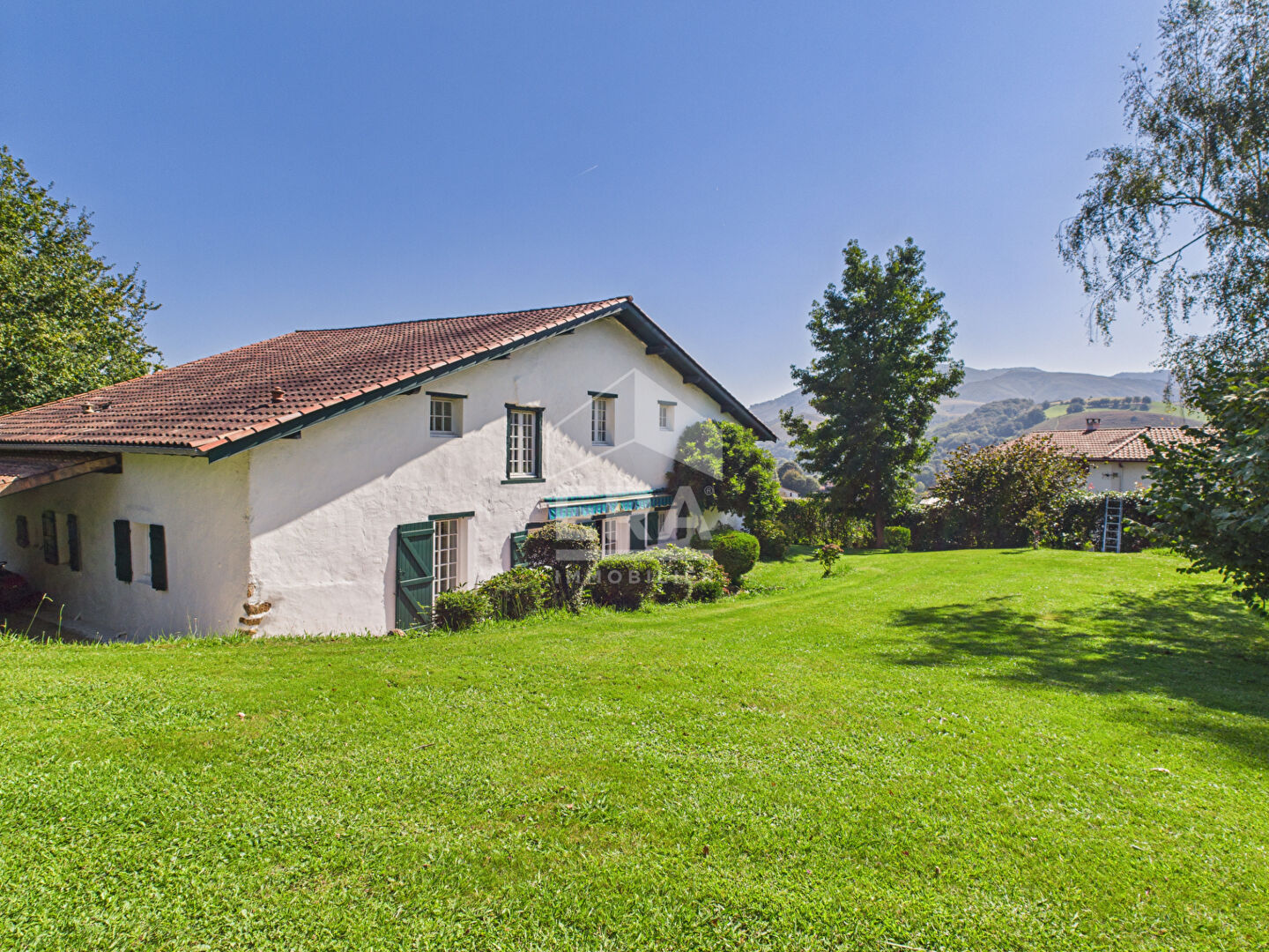 Maison 6 pièces 252 m² · à Cambo les Bains · 252 m² · 999 000 €
