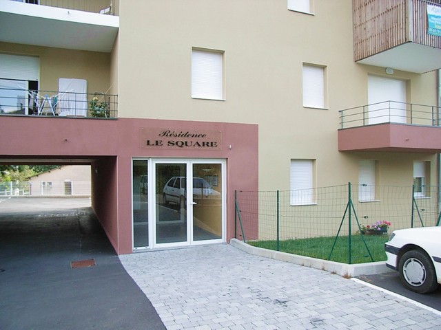 Appartement – RIGNAC AVEYRON OCCITANIE - Plus