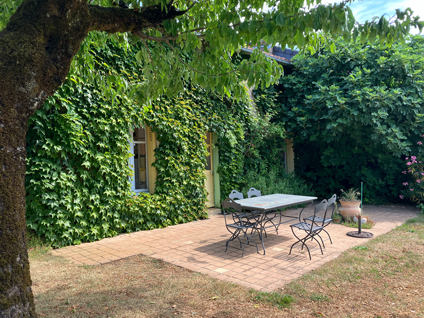 Maison 5 pièces 119 m² · à Aslonnes · 119 m² · 270 000 €