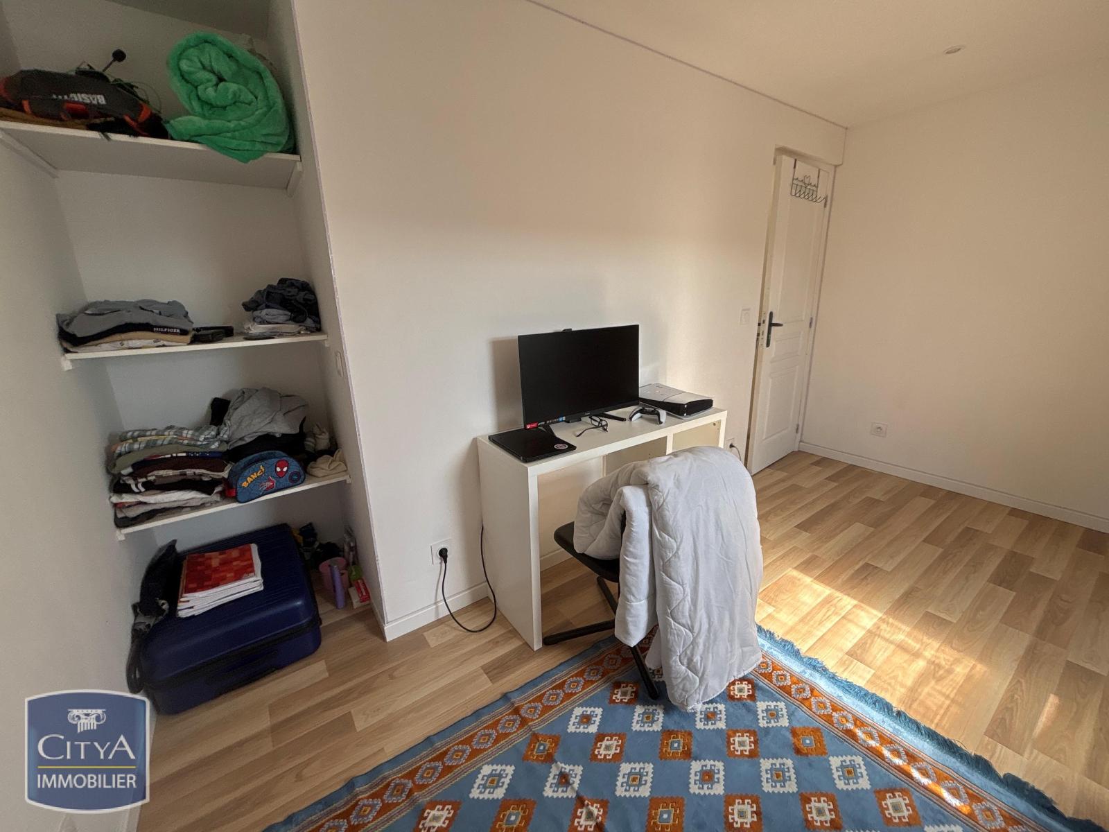 Appartement – VALENCIENNES NORD HAUTS-DE-FRANCE - Vue 2