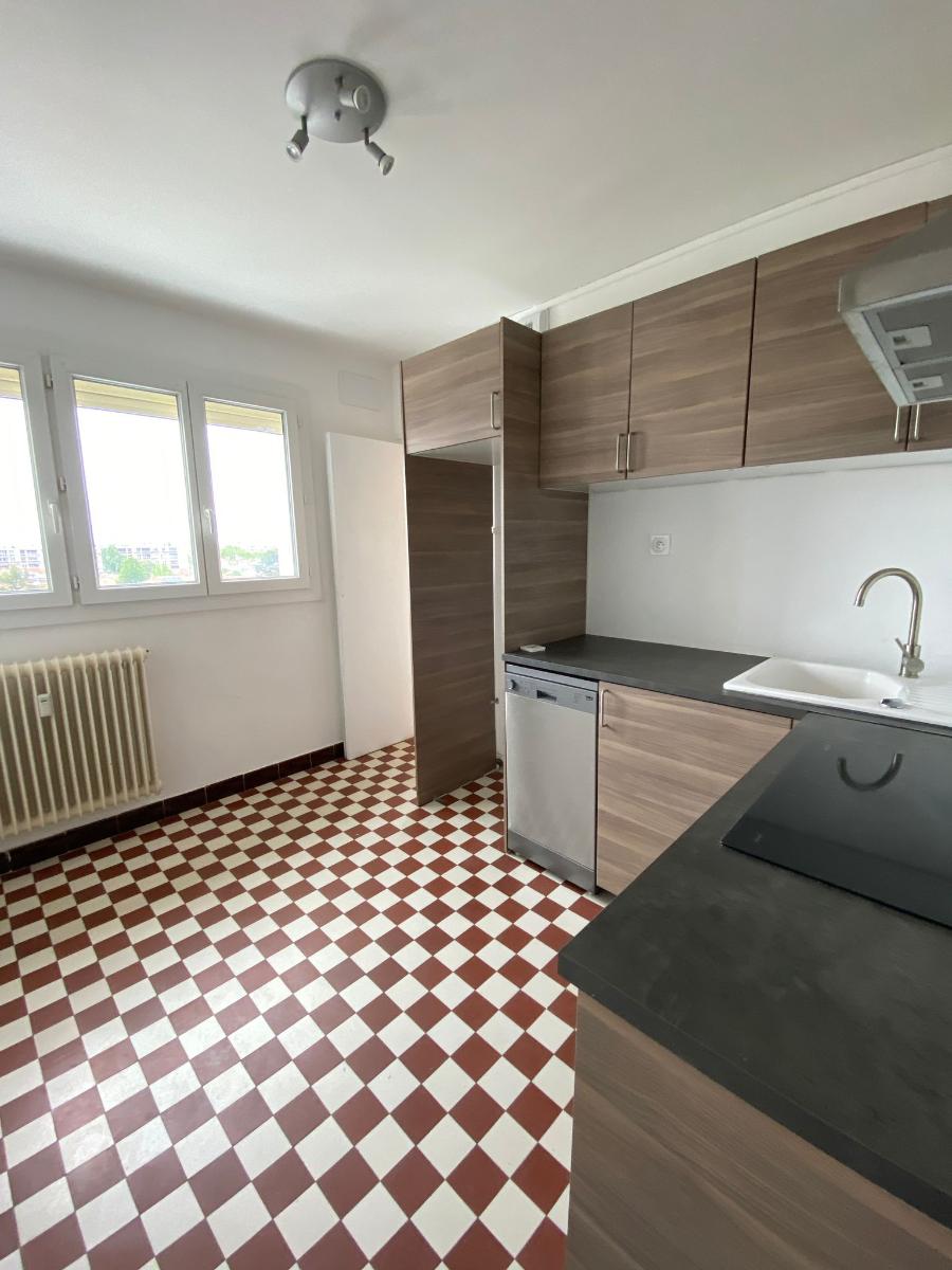 Appartement 3 pièces 60 m² · à Valence · 60 m² · 701 €/mois