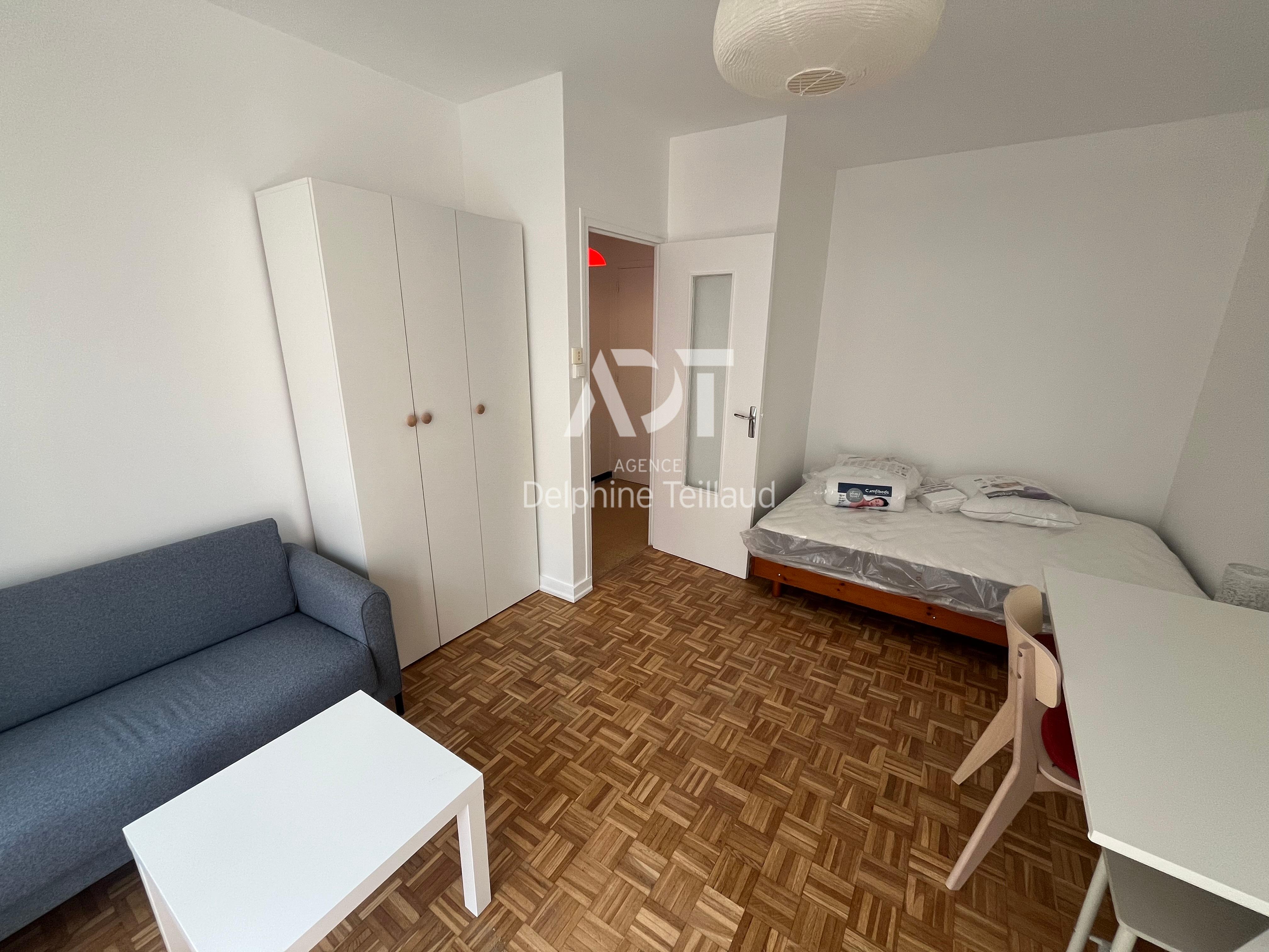 Appartement – GRENOBLE ISERE AUVERGNE-RHÔNE-ALPES - Vue 4