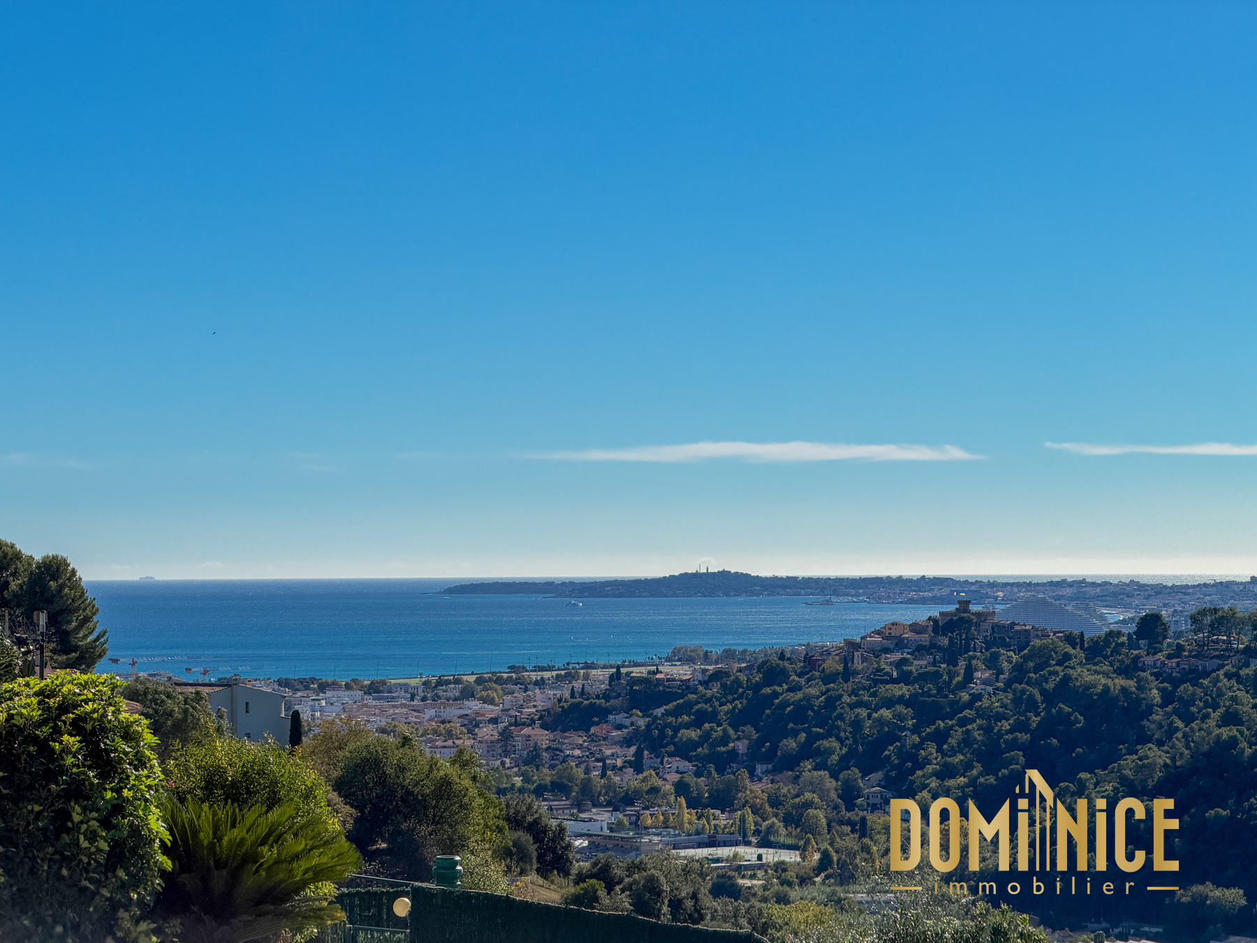 Maison 8 pièces 233 m² · à Cagnes sur Mer · 233 m² · 1 100 000 €