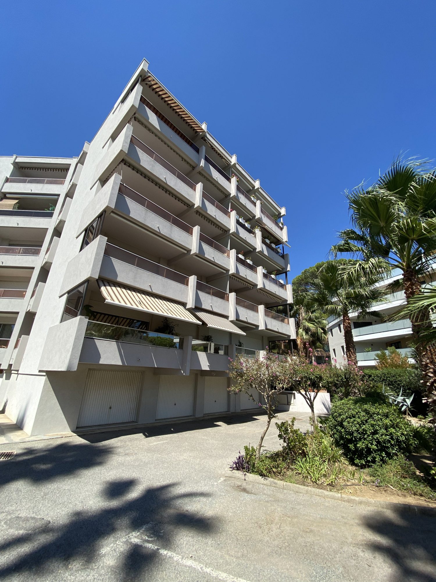 Appartement – CAVALAIRE SUR MER VAR PROVENCE-ALPES-COTE-D-AZUR - Vue 2