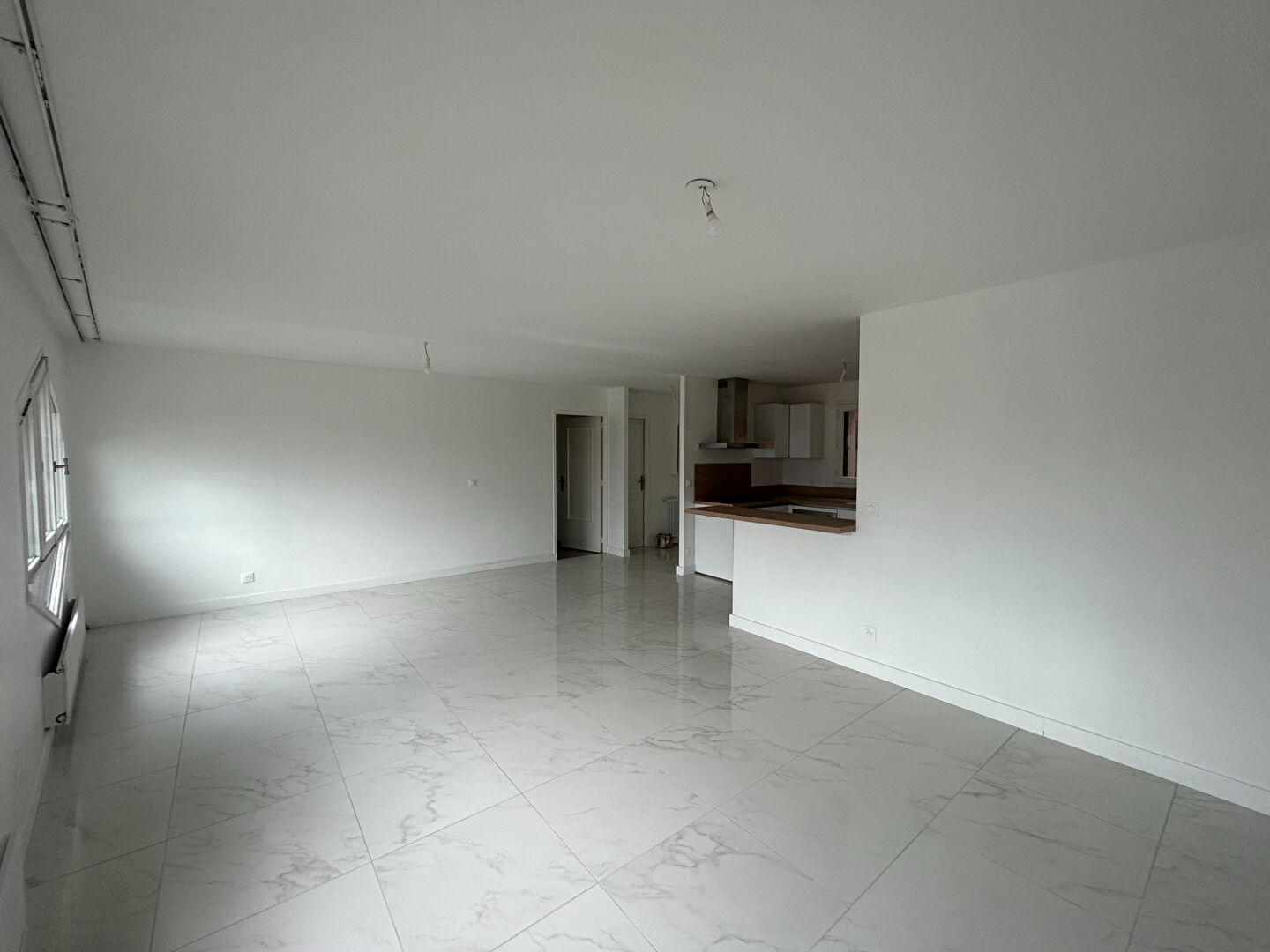 Appartement – ST DIZIER HAUTE-MARNE GRAND-EST - Vue 3