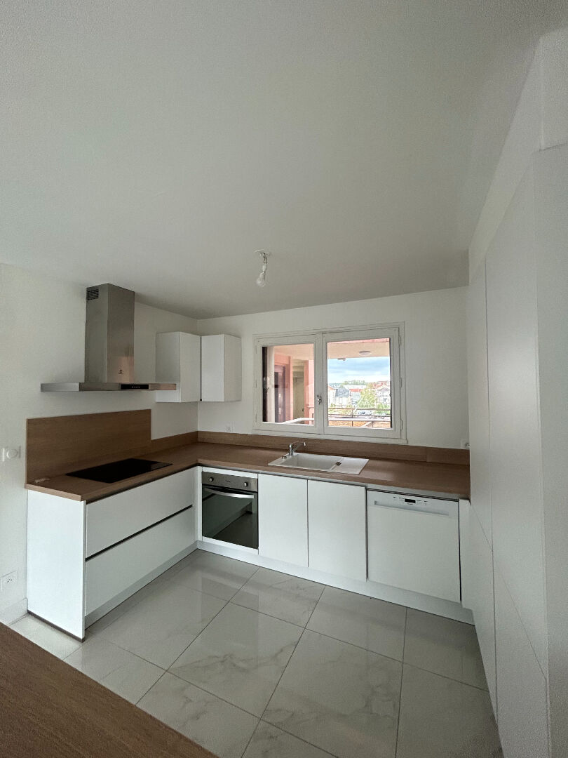 Appartement – ST DIZIER HAUTE-MARNE GRAND-EST - Vue 5