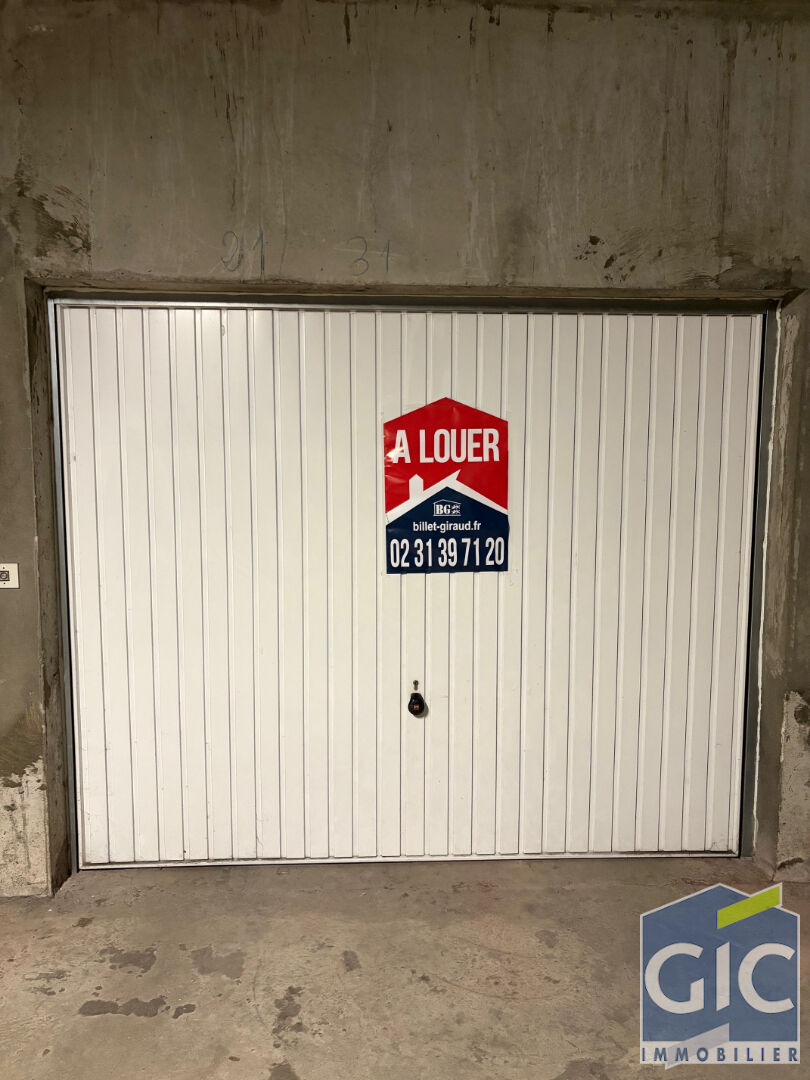 Parking · à Caen · 96 €/mois