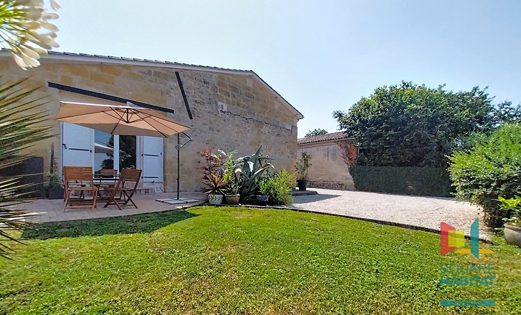 Maison 7 pièces 235 m² · à Moulon · 235 m² · 359 900 €