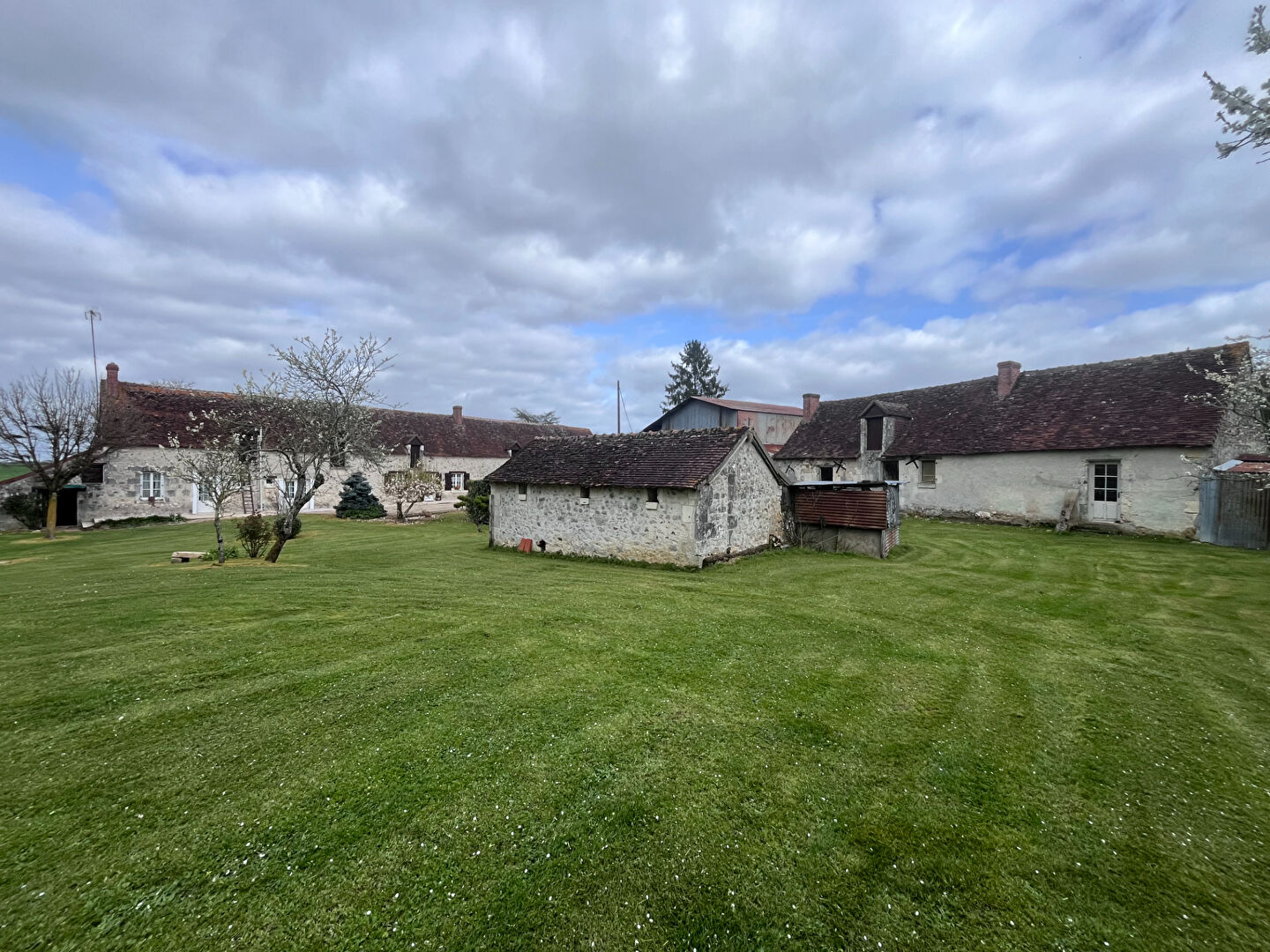 Maison 7 pièces 110 m² · à Ferriere Larcon · 110 m² · 213 000 €