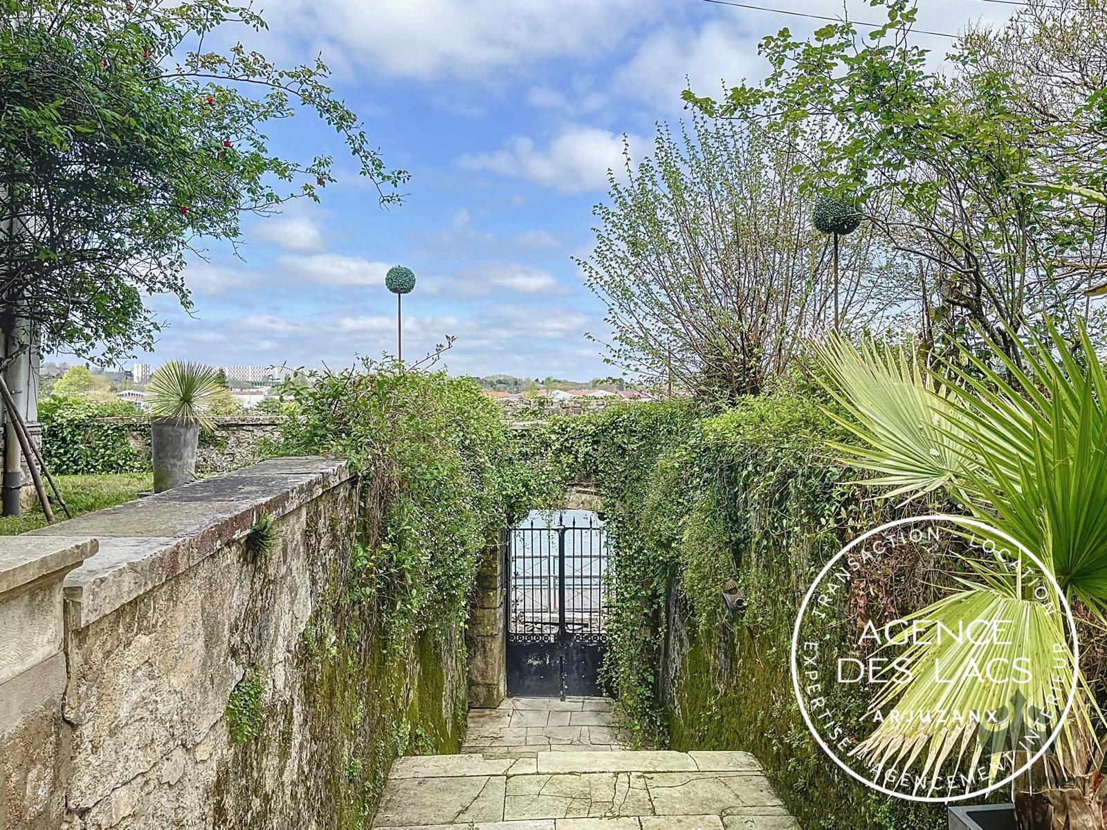 Maison 6 pièces 179 m² · à Bayonne · 179 m² · 595 000 €