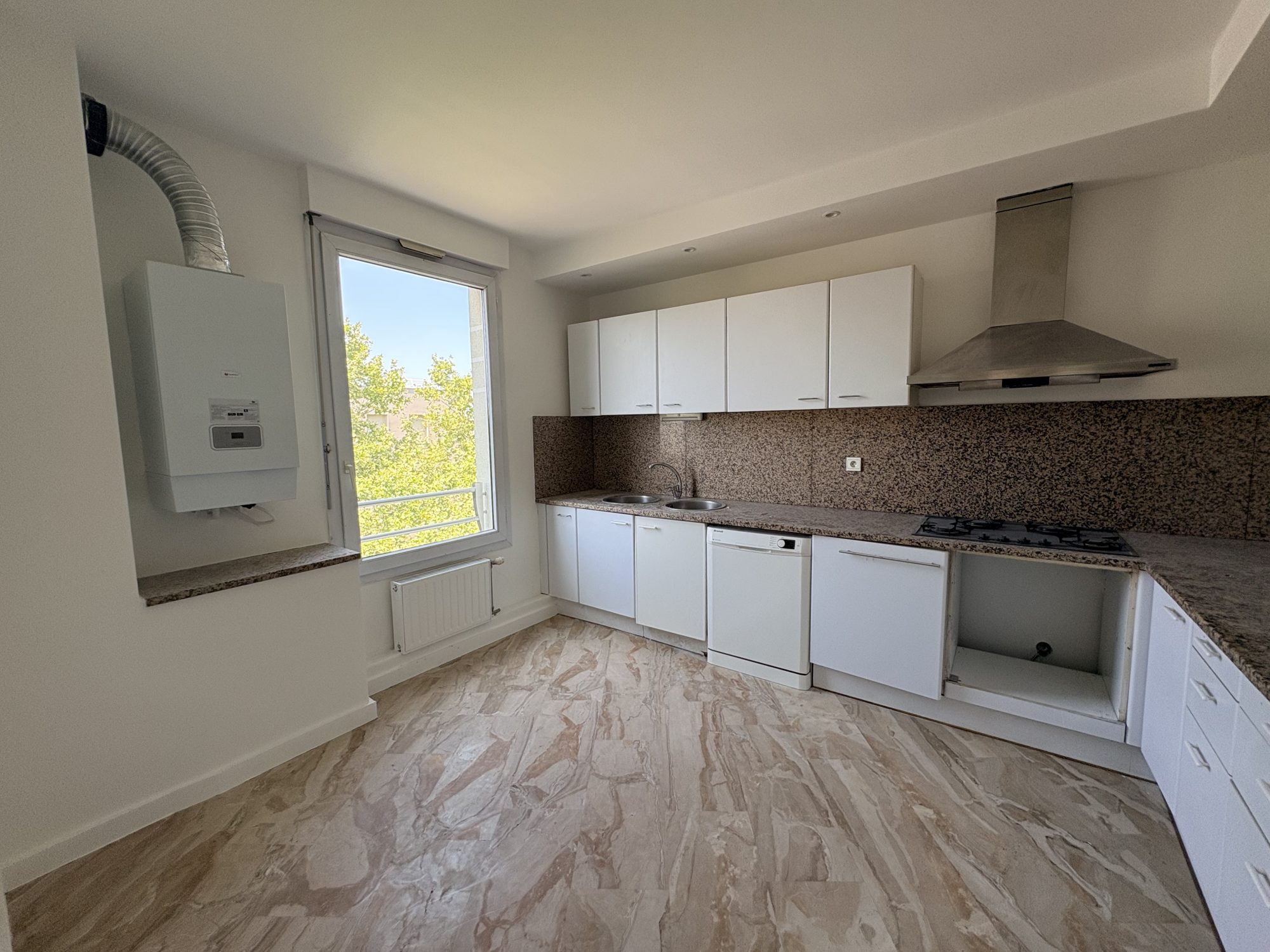 Appartement 5 pièces 121 m² · à Villeurbanne · 121 m² · 1 871 €/mois