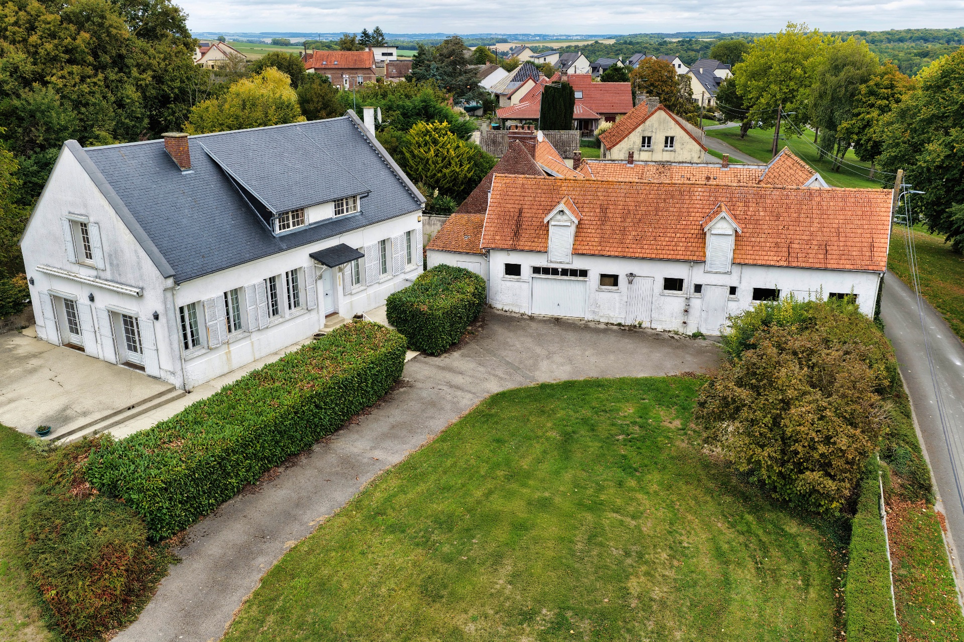 Maison 6 pièces 192 m² · à Ferrières · 192 m² · 373 000 €