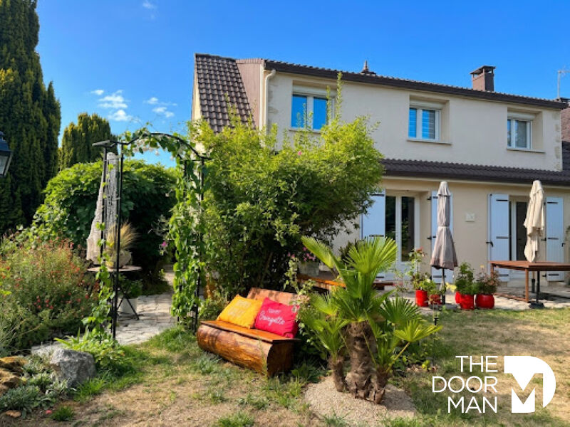 Maison 5 pièces 100 m² · à Le Perray en Yvelines · 100 m² · 369 000 €