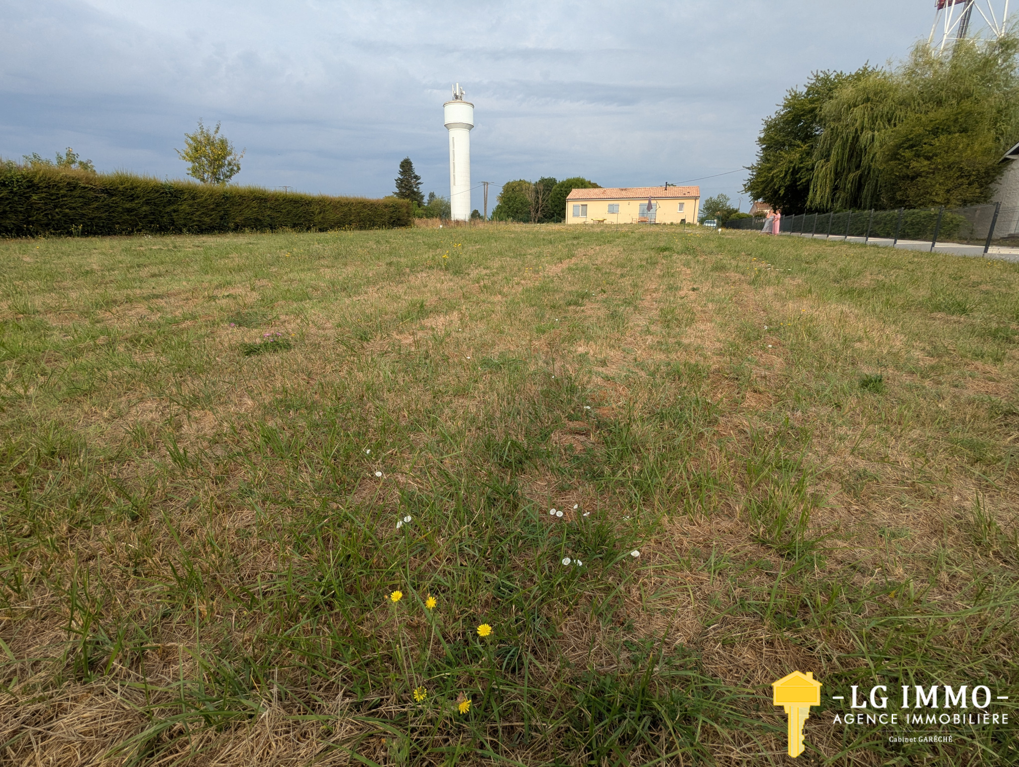 Tokë, 986 m²