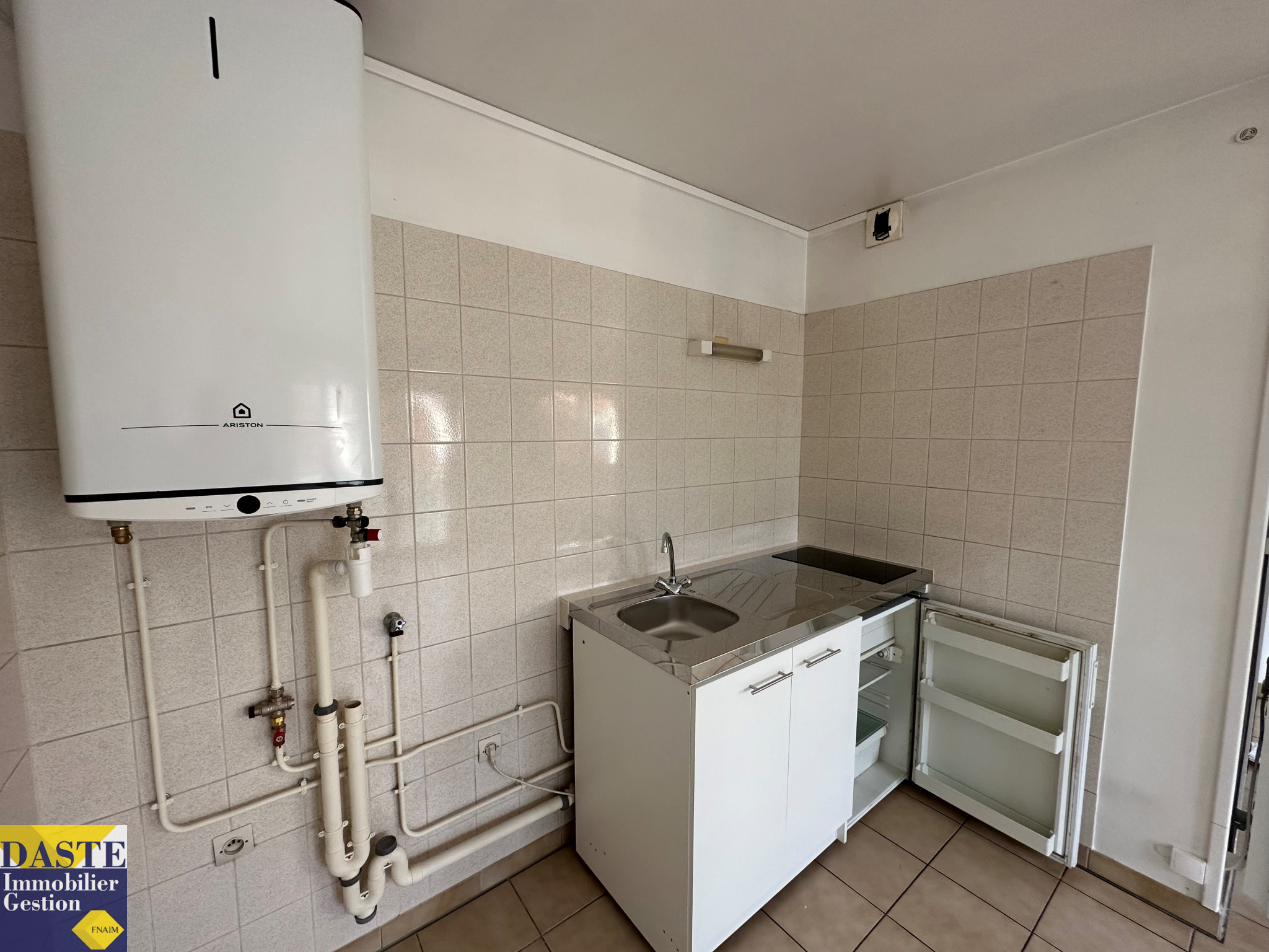 Appartement 1 pièce 27m² GAGNY 93220