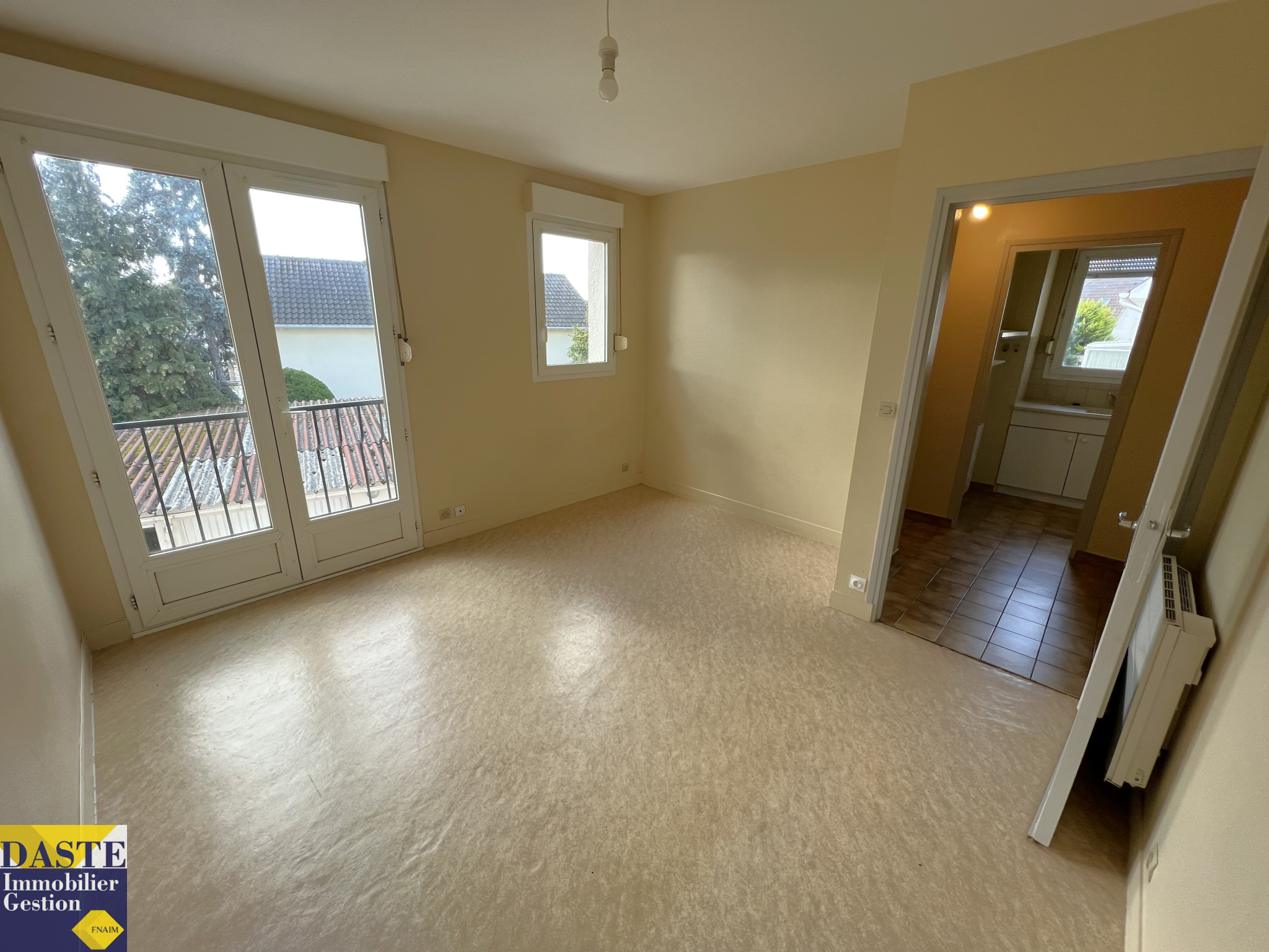 Appartement – Pontault-Combault, Clos Amélie, Seine-et-Marne - Vue 4