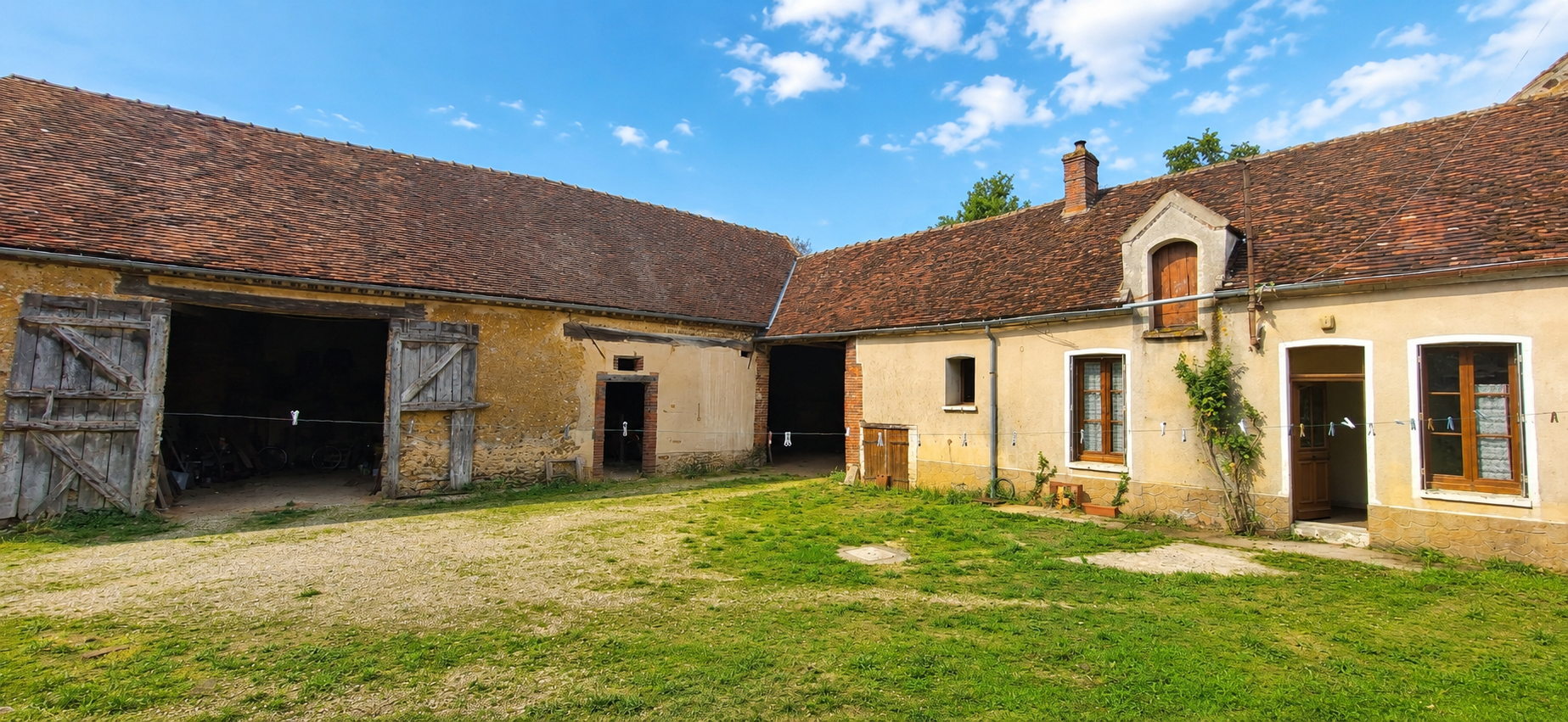 Maison – LES BORDES YONNE BOURGOGNE-FRANCHE-COMTÉ