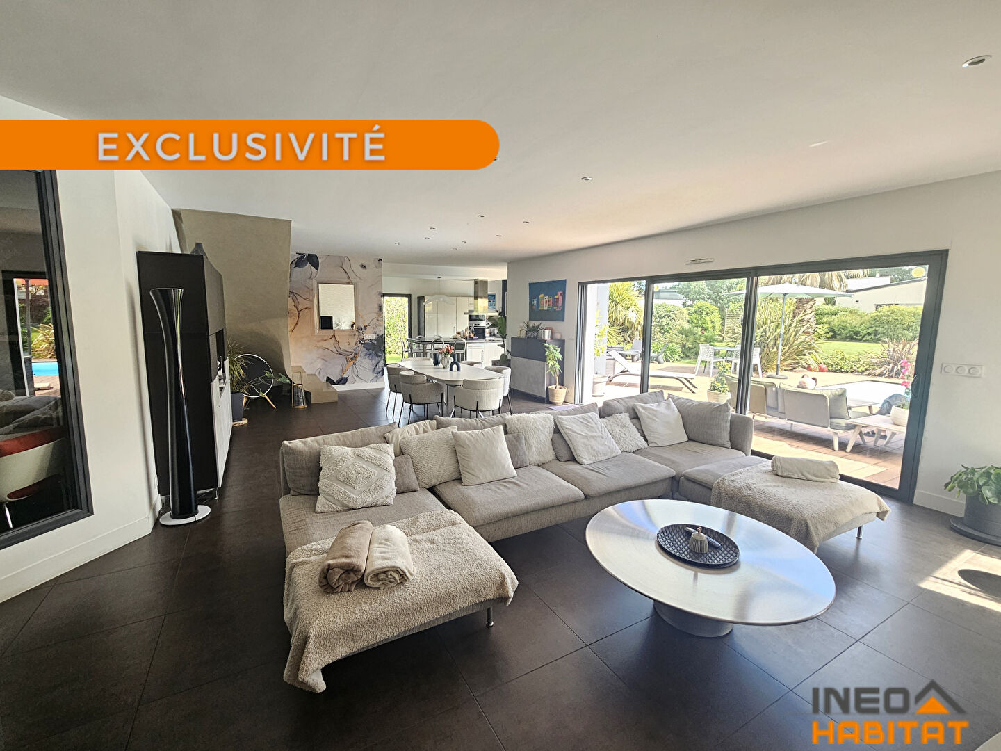 Maison 8 pièces 226 m² · à La Meziere · 226 m² · 796 500 €