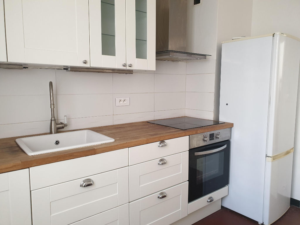 Appartement – NIMES GARD OCCITANIE - Vue 2