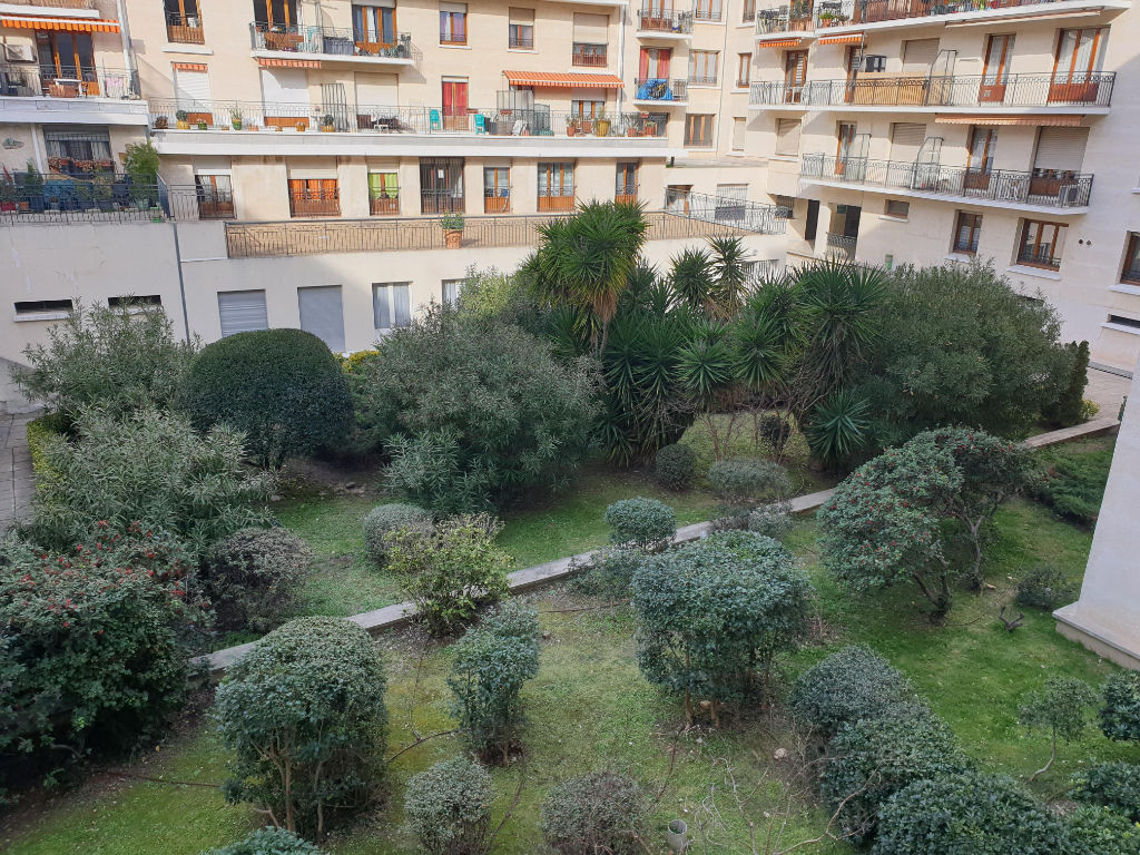 Appartement – NIMES GARD OCCITANIE - Vue 4