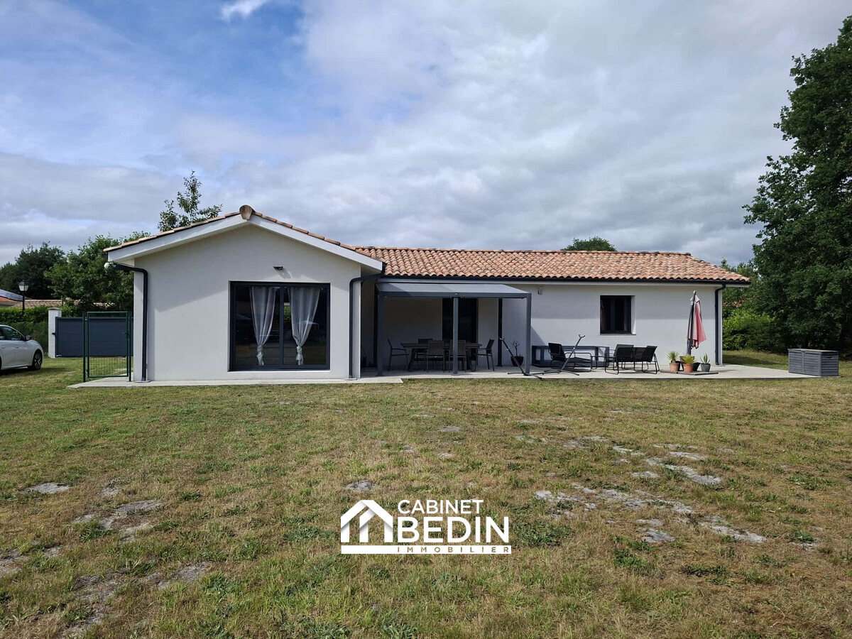 Maison 4 pièces 105 m² · à Belhade · 105 m² · 281 100 €