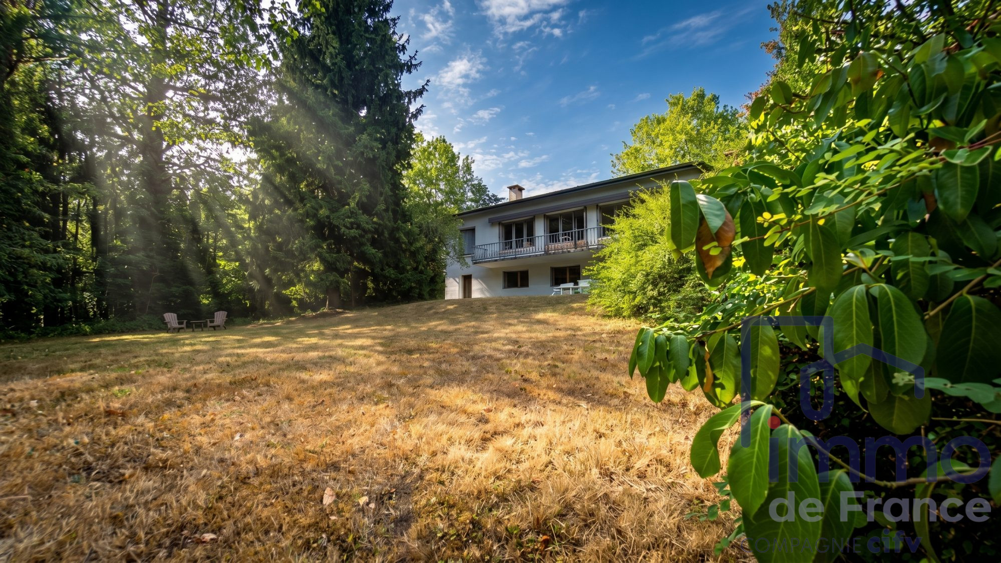 Maison 8 pièces 216 m² · à St Priest en Jarez · 216 m² · 375 000 €