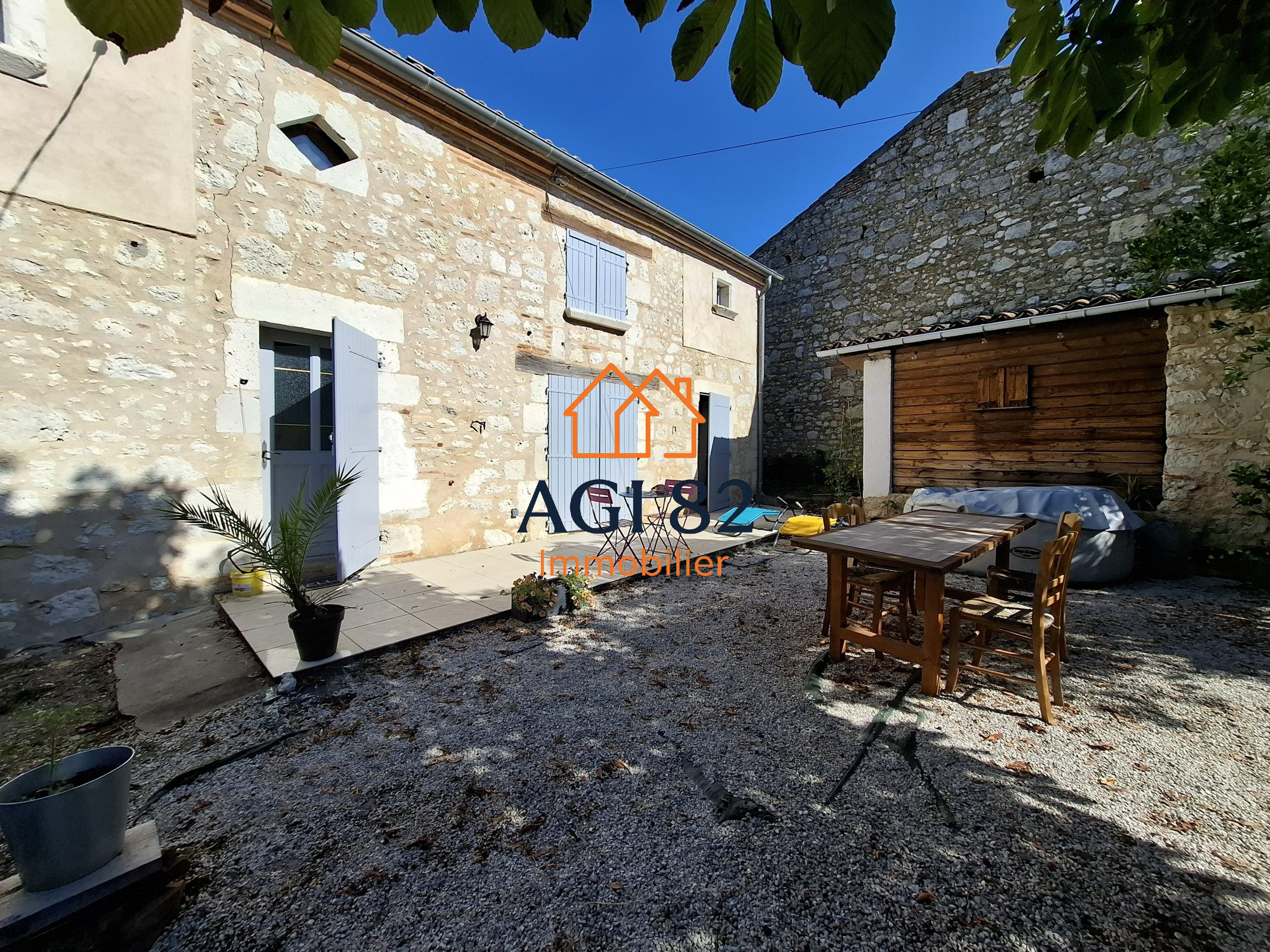 Maison 4 pièces 180 m² · à St Michel · 180 m² · 230 000 €