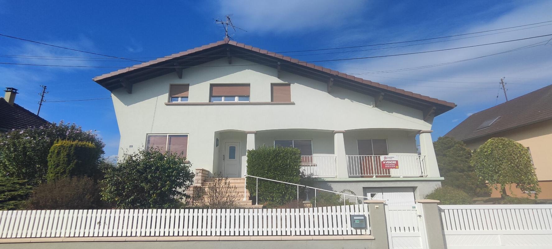 Maison 7 pièces 140 m² · à Dannemarie · 140 m² · 260 000 €