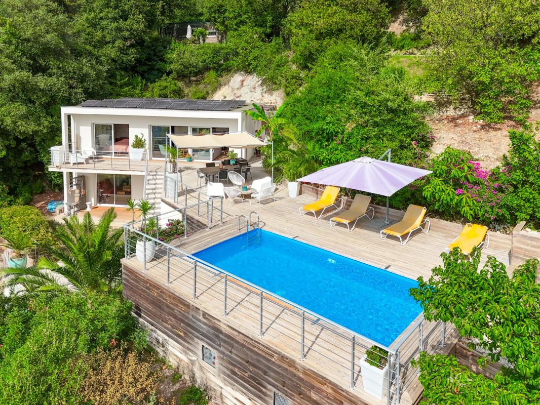 Maison 6 pièces 127 m² · à Drap · 127 m² · 850 000 €