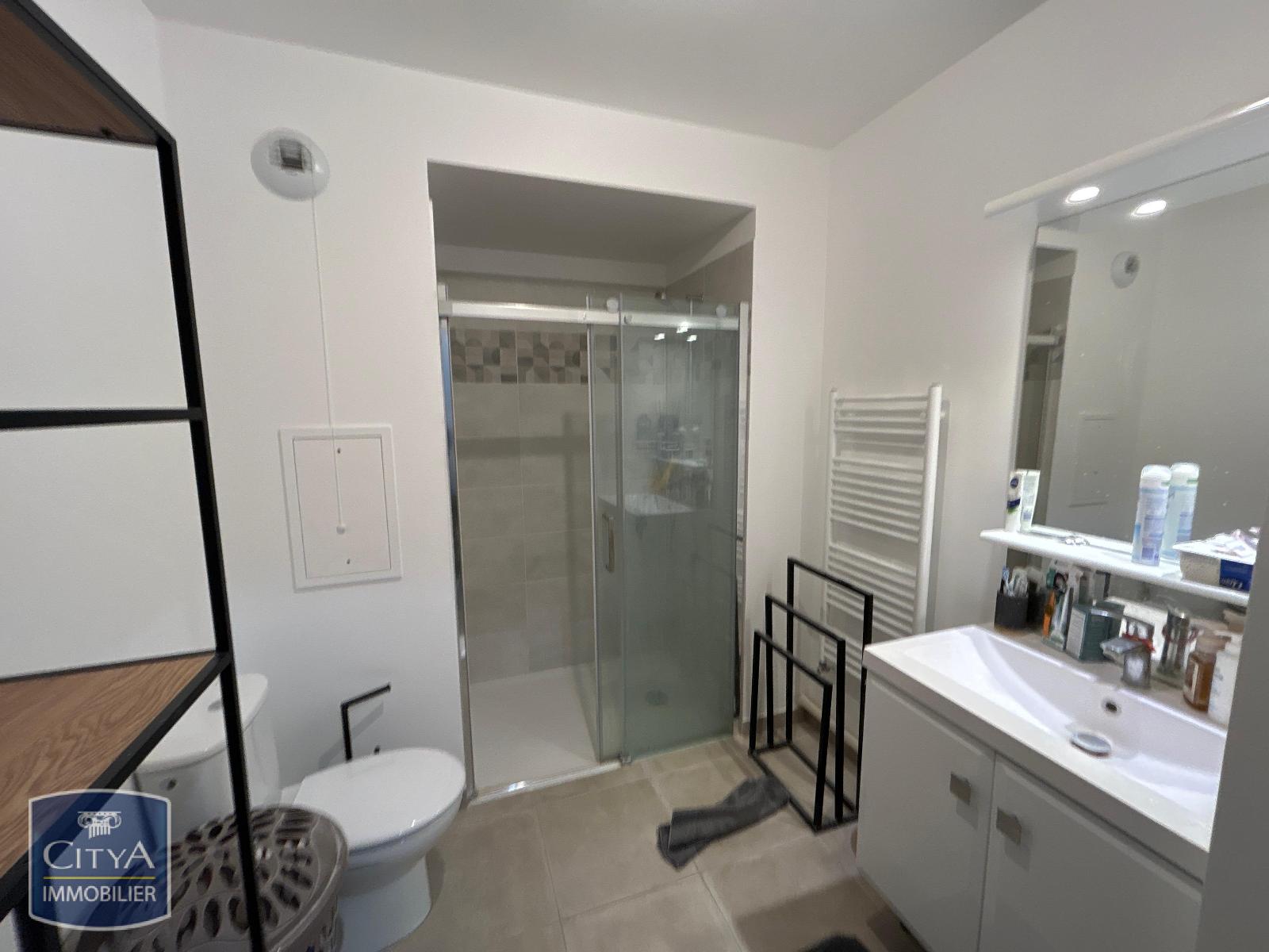 Appartement – EMERAINVILLE SEINE-ET-MARNE ILE-DE-FRANCE - Vue 2