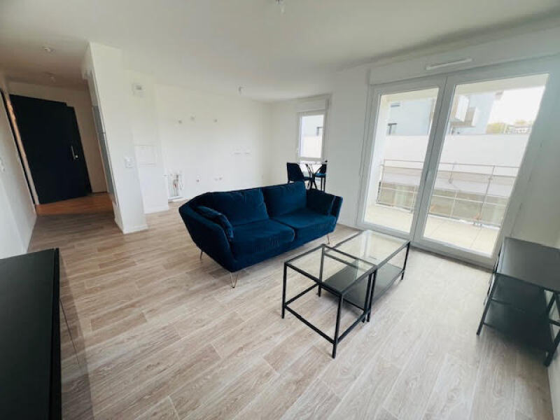 Appartement – MAGNANVILLE YVELINES ILE-DE-FRANCE - Vue 3