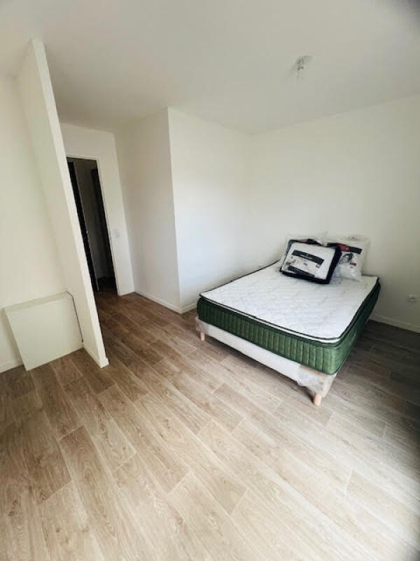 Appartement – MAGNANVILLE YVELINES ILE-DE-FRANCE - Vue 5