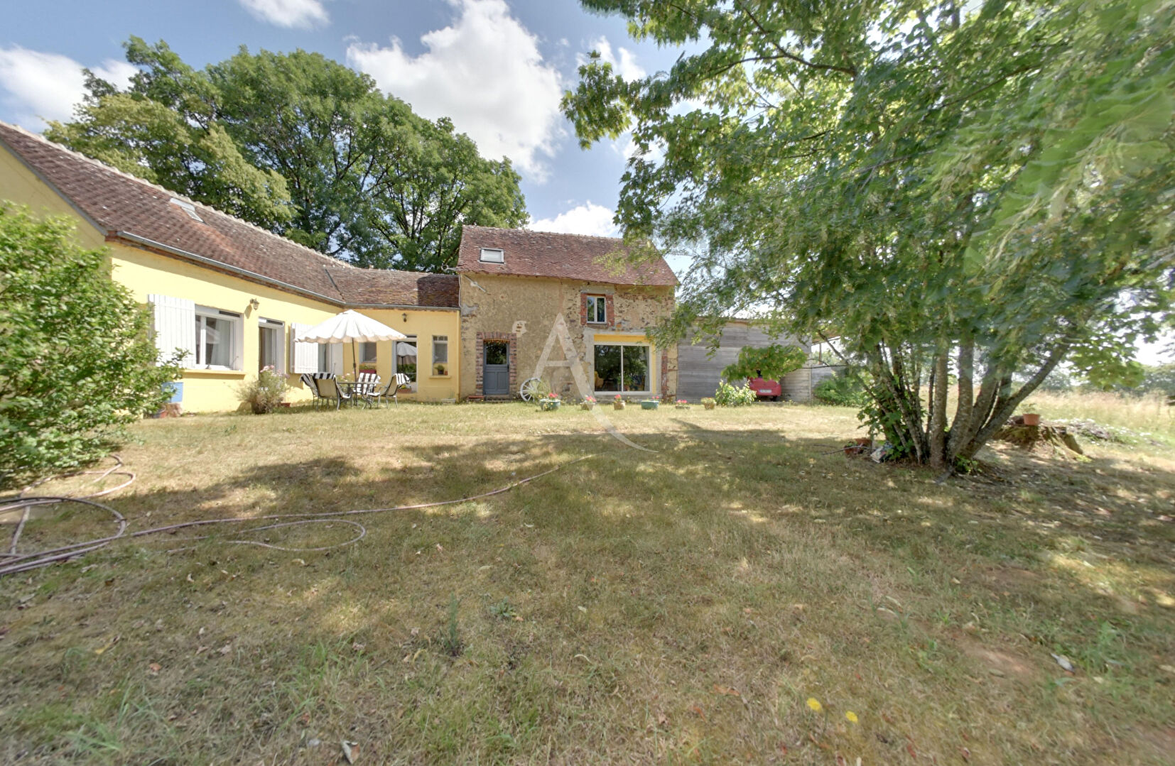 Maison 4 pièces 104 m² · à Fontaines · 104 m² · 182 000 €
