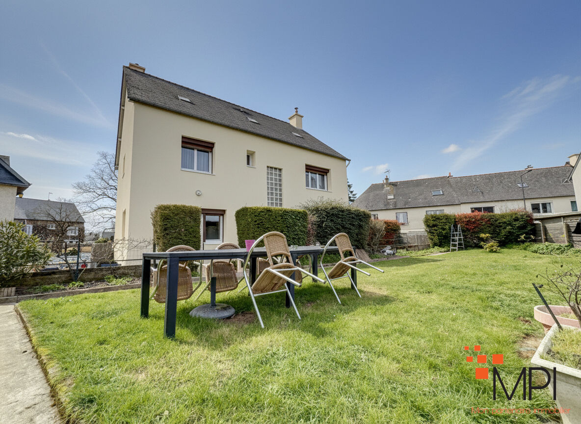 Maison 7 pièces 128 m² · à L'Hermitage · 128 m² · 327 500 €