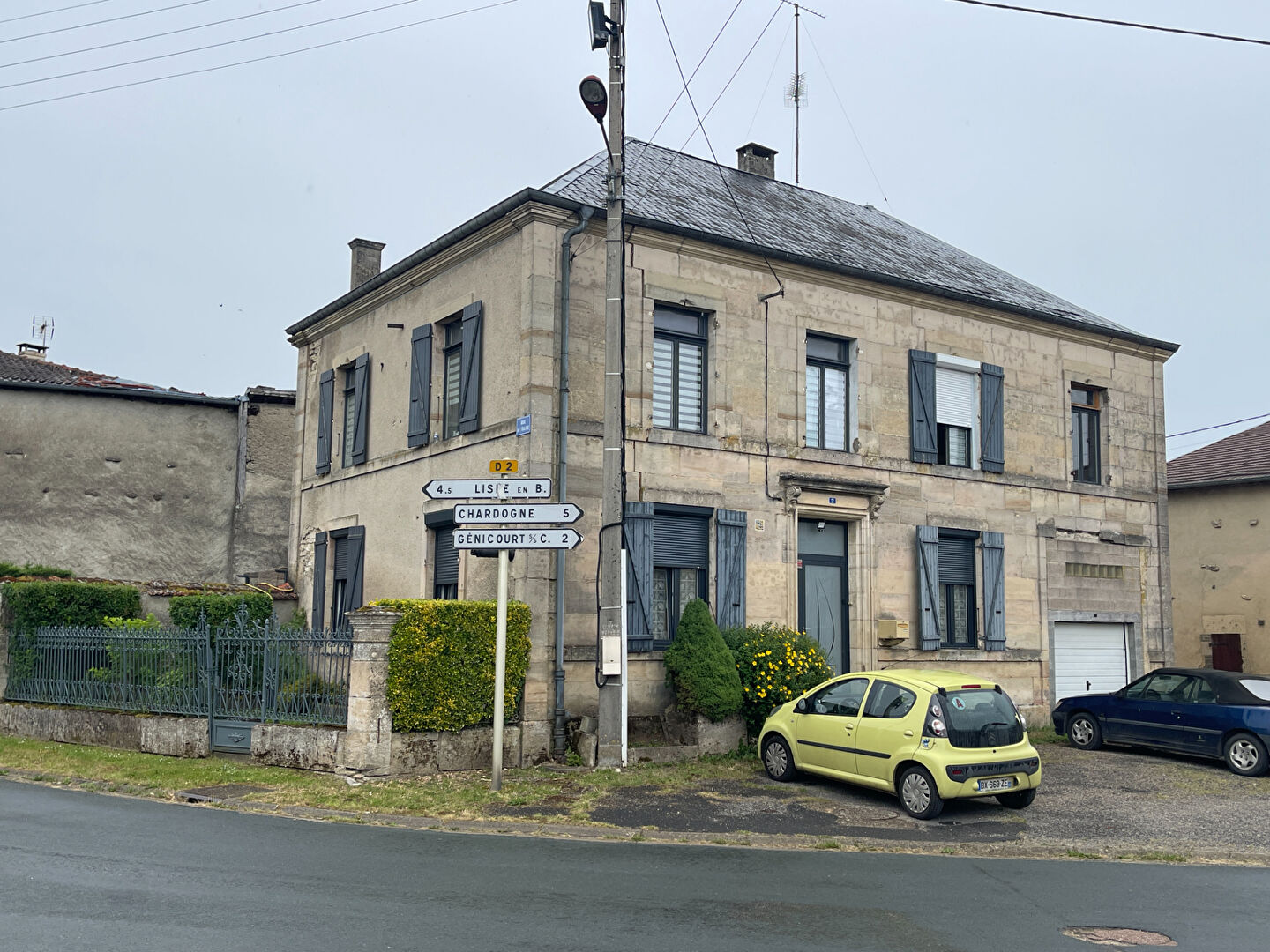 Maison 6 pièces 191 m² · à Les Hauts de Chee · 191 m² · 149 000 €
