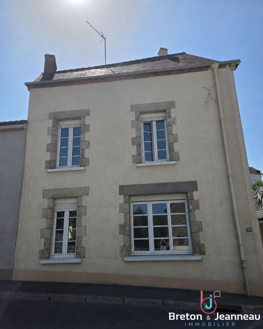 Maison 4 pièces 68 m² · à Montsurs · 68 m² · 75 900 €